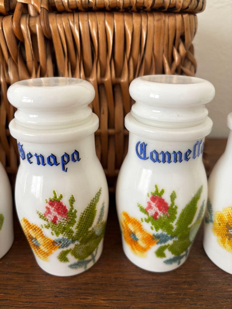 未使用　イタリア製　調味料入れ　ミルクガラス　5個セット