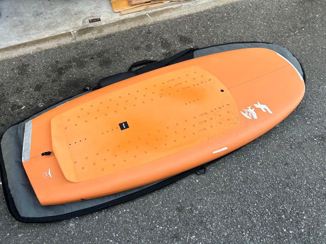 f-one エフワン foil フォイルボード 85L ボードケース付