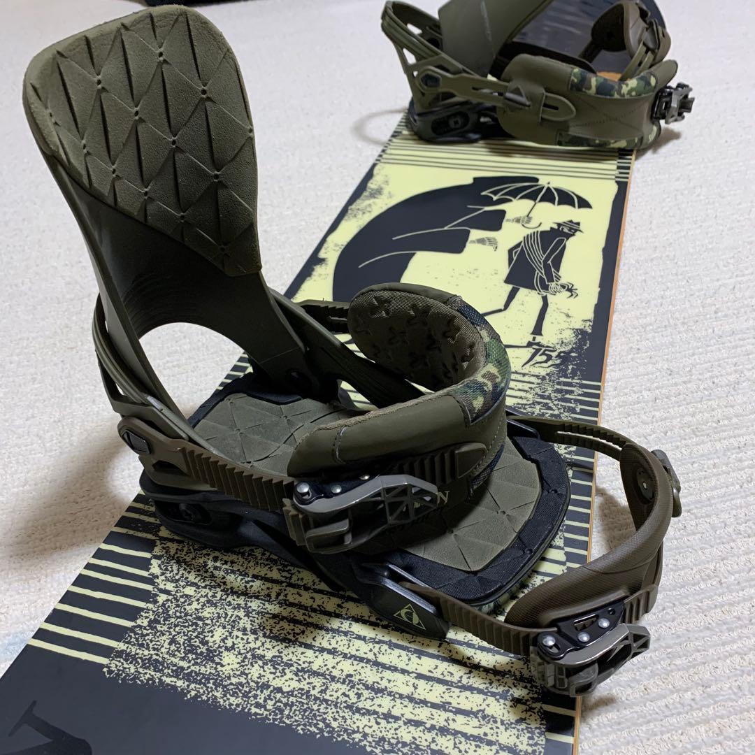 SALOMON VILLAIN 155 ・ DISTRICT 限定モデル S