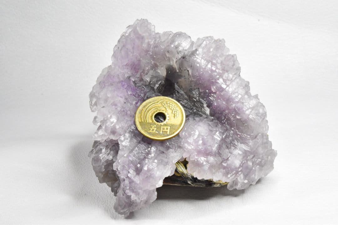 ブラジルミナスジェライス州産 スモーキークォーツ上のローズクォーツ