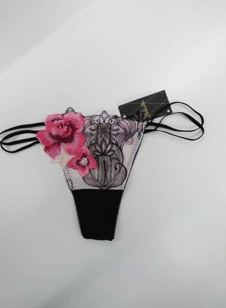 Salute◆61G◆P-upBra &ソングM　Ｌサイズ♥