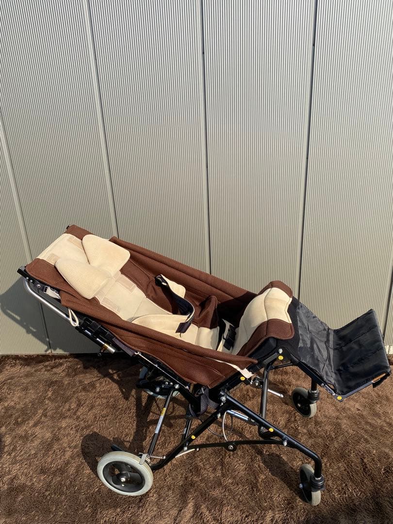 児童用車椅子　バギー　きさく工房　Mサイズ