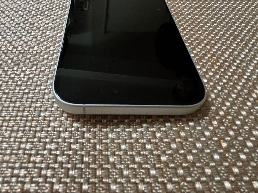 Apple iPhone 16 ホワイト 本体 128G