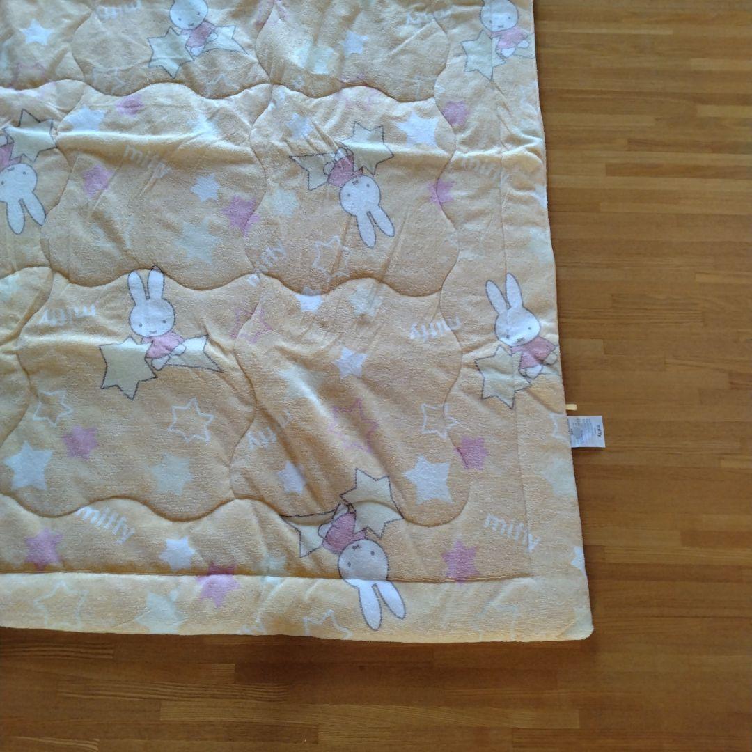 西川　miffy やわらかな肌ざわりキルトケット 140x190cm