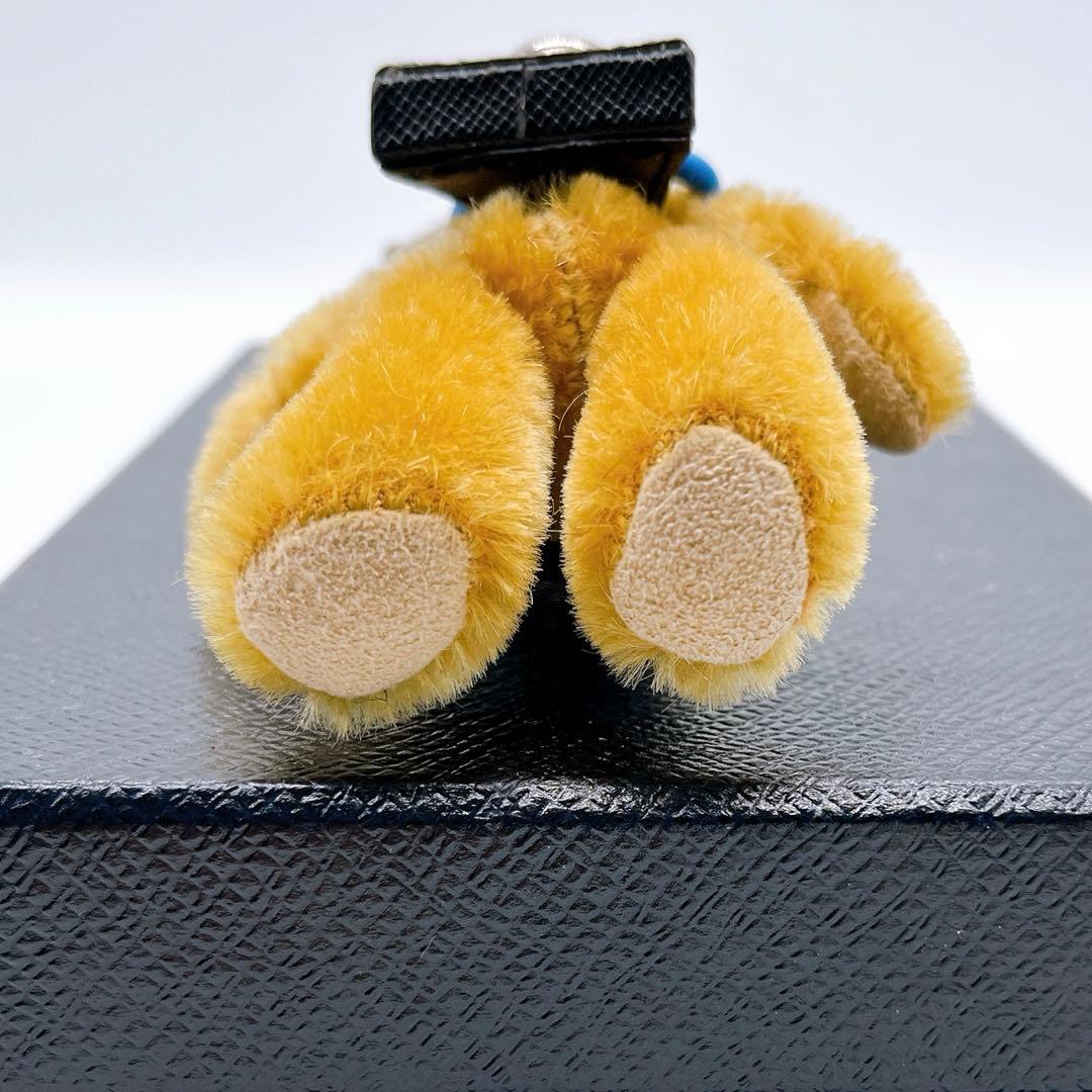 PRADA プラダ テディベア くま キーホルダー　三角プレート　キーリング