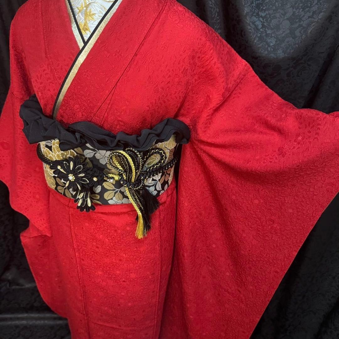 美品　辻ヶ花地紋　辻が花　色無地　赤地　逸品　フルセット　振袖　(振袖のみ)