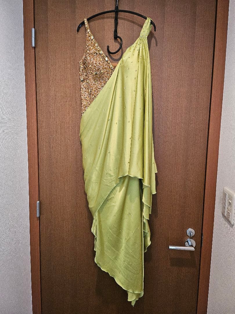 【新品未使用2025年10月購入】社交ダンス ラテンルンバ用ドレス（MLサイズ）