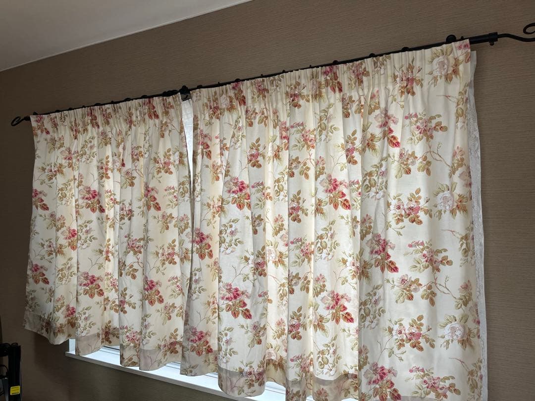 ローラアシュレイ　アンジェリカ　 オーダーカーテン　厚地&レース　2枚組セット