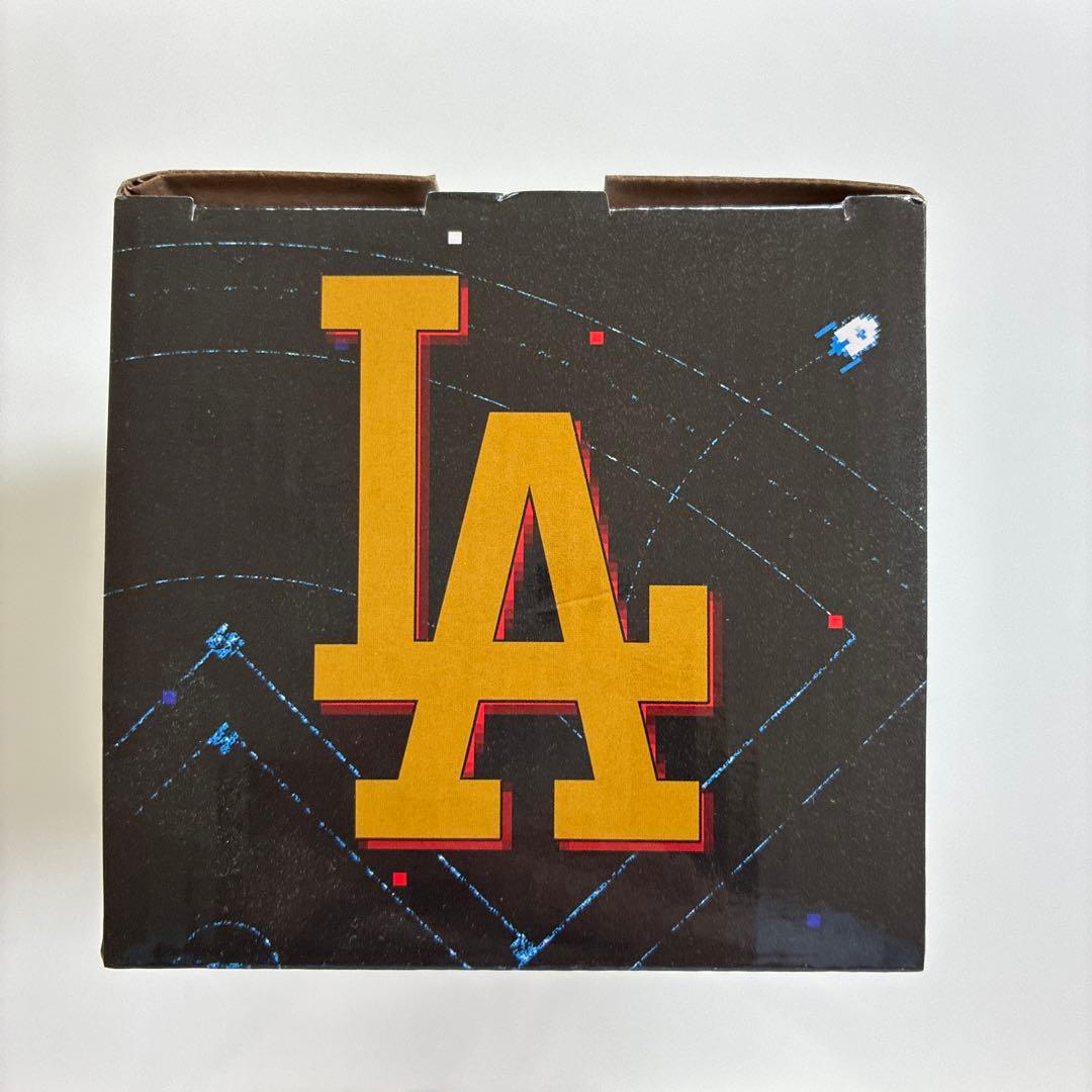 ドジャース Dave Roberts デイブ・ロバーツ監 ボブルヘッド未開