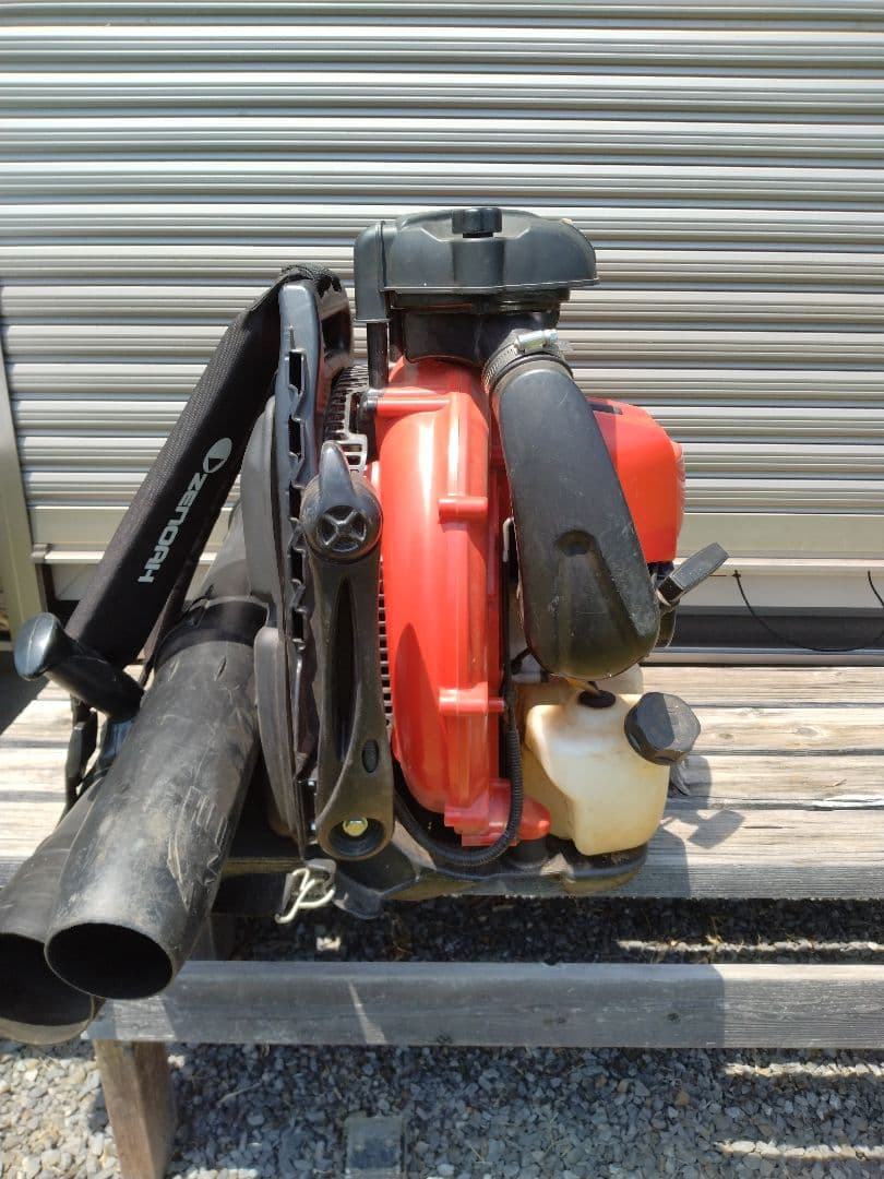 ゼノア 背負い式ブロワー EBZ8500