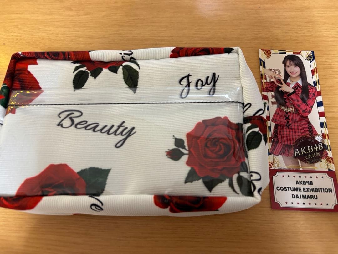 AKB48大衣装展　オサレカンパニー outdoorポーチ　11月のアンクレット