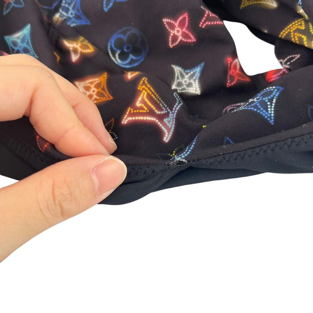 美品 ルイヴィトン 水着 モノグラム 黒 ネオンマヒナモノグラム ワンピース