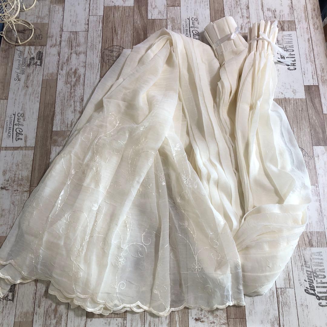 レースカーテン　2枚セット