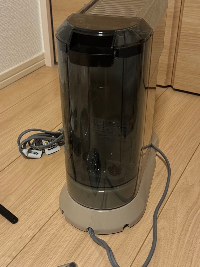 デロンギ エスプレッソ・カプチーノメーカー デディカ アルテ　EC885J