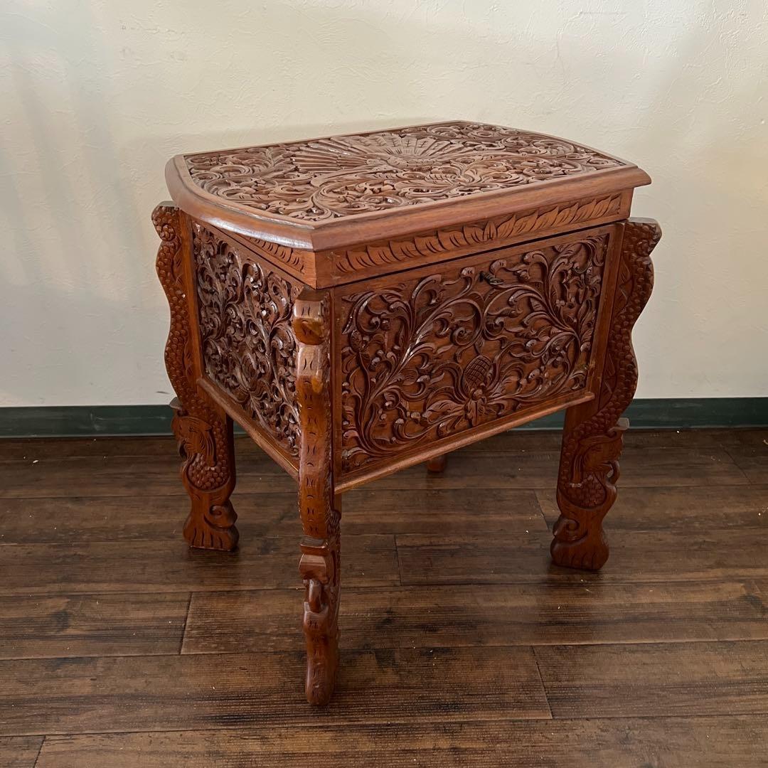 k021r121 見事なまでの彫刻 天板が開く収納ミニテーブル 鍵付き ドラゴン