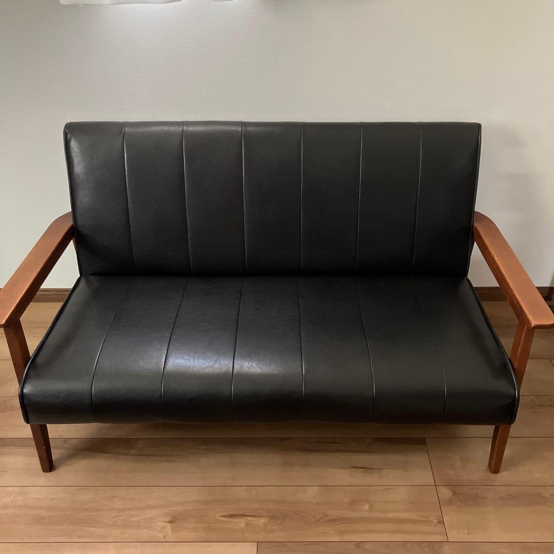 ブラックレザー2人掛けソファ