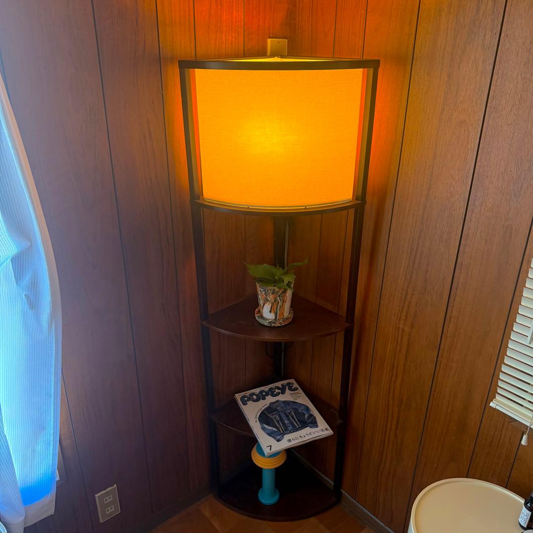 コーナーライト　棚付きフロアライト　大阪引き取り限定　ウッド　ラック　間接照明