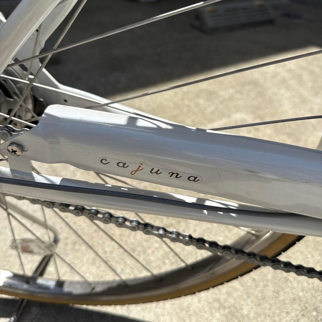 ブリヂストン　自転車　カジュナ　ピュアホワイト
