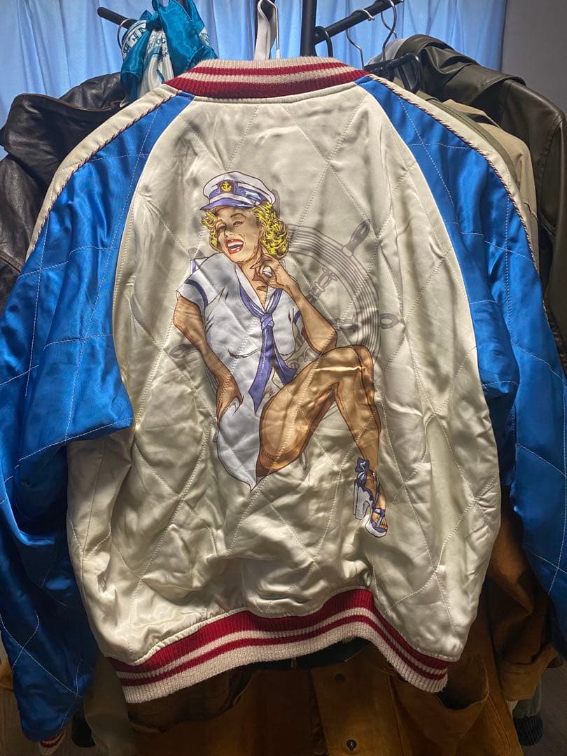 トイズマッコイリバーシブルスカジャン