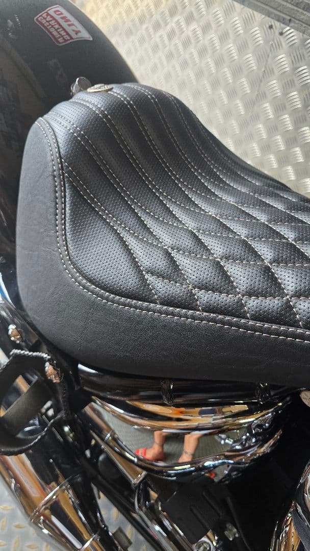 美品ブレイクアウト トライジャ 製 Sシート+Sフェンダ-+ケラーマンウインカー