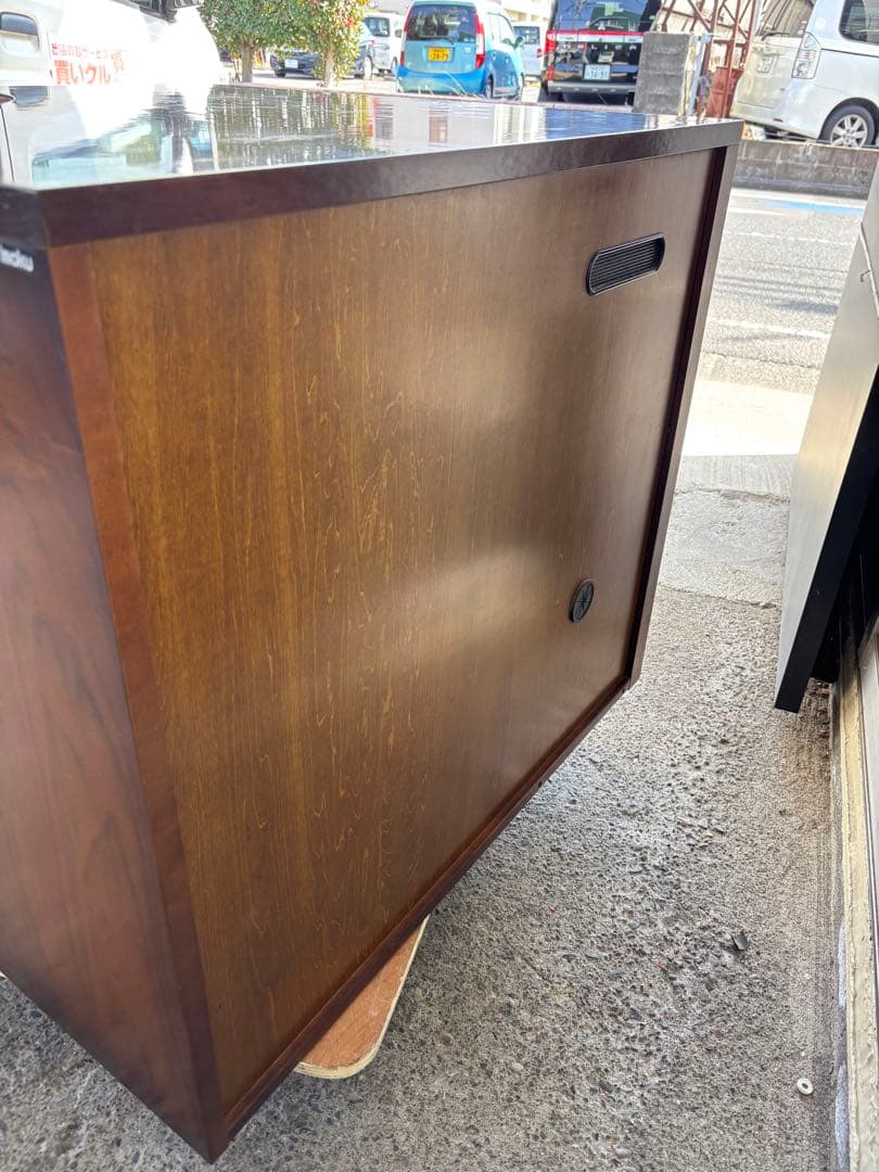 カリモク karimoku コーナーキャビネット ガラス扉 飾り棚 コロニアル