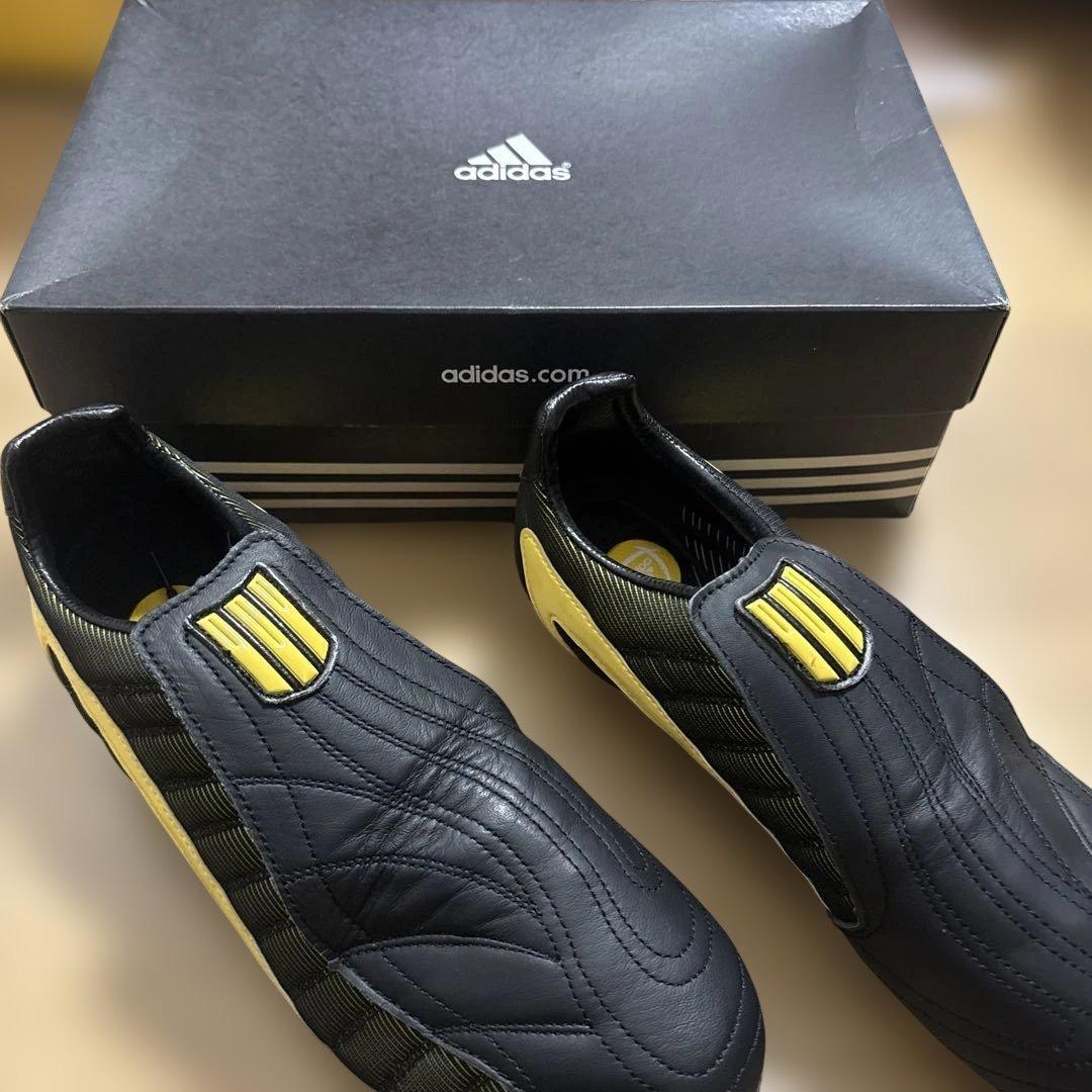 新品　未使用品　adidas スパイク　プレデター　F30 激レア　箱付き