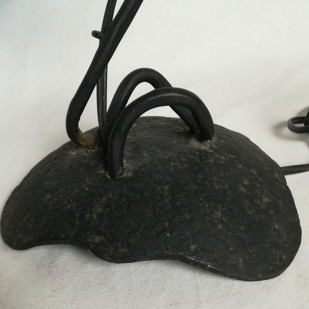 気泡たっぷり　すずらん　卓上ランプ　ガラスランプ