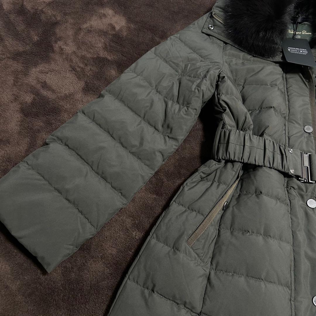 タグ付き未使用級　西川ダウン　フォックスファースタンドベルテッドダウン　カーキS