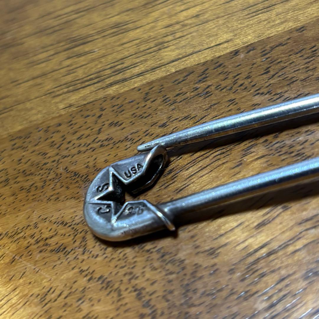 コディサンダーソン　ピンナップスター　セーフティーピン　ネックレス