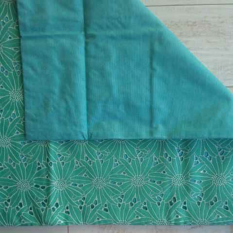 deux C propoose un style de vie クッションカバー