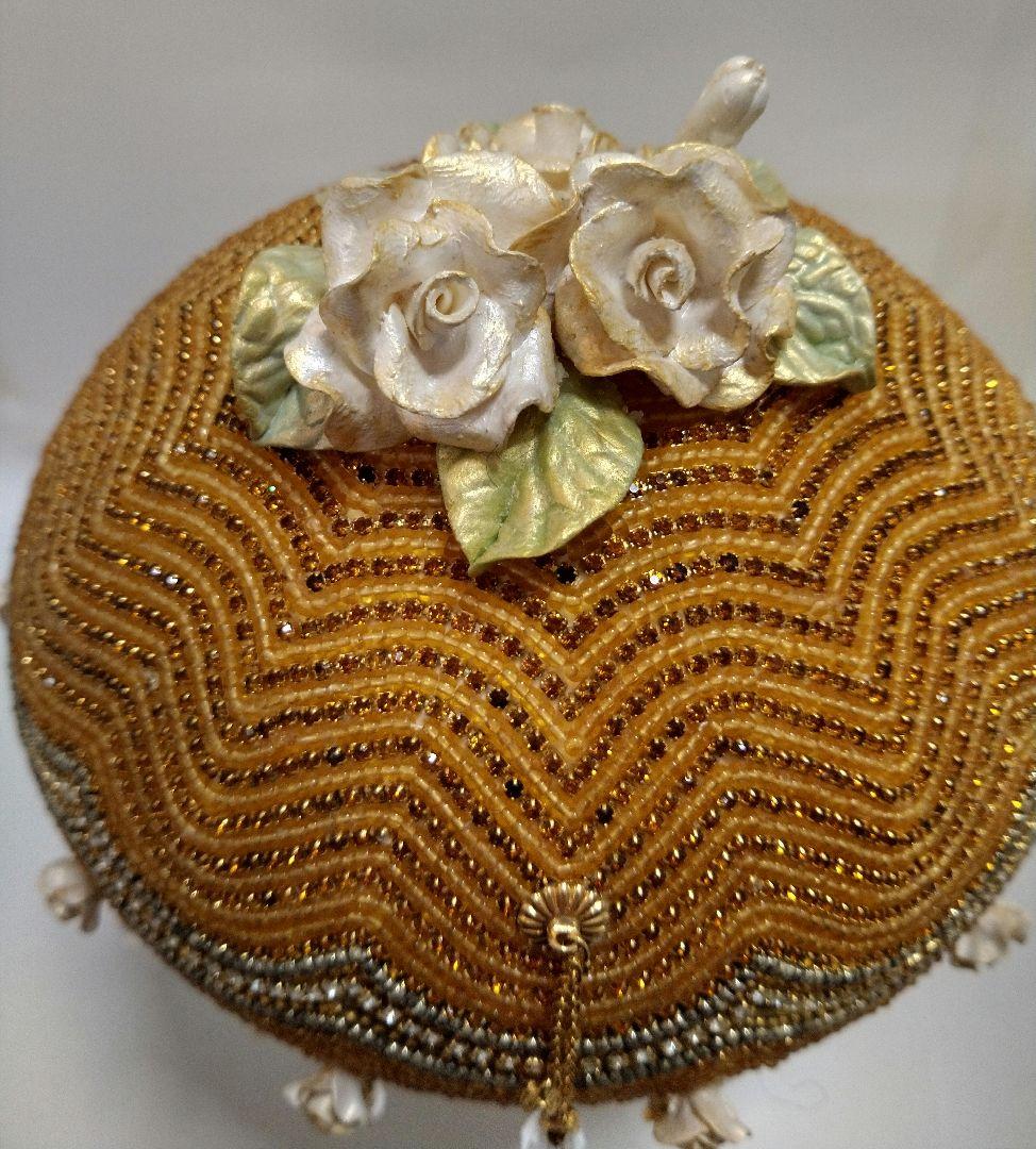 y エッグアート　小物入れ