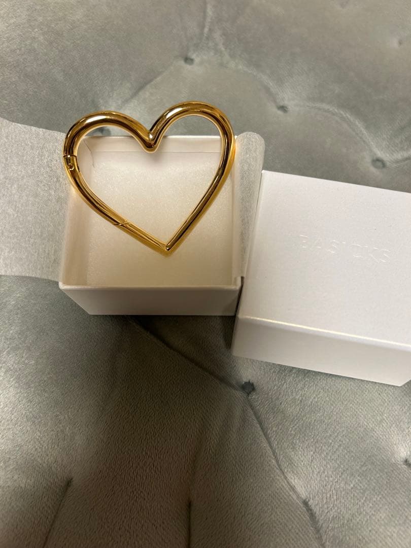 ベイシックス　カラビナ