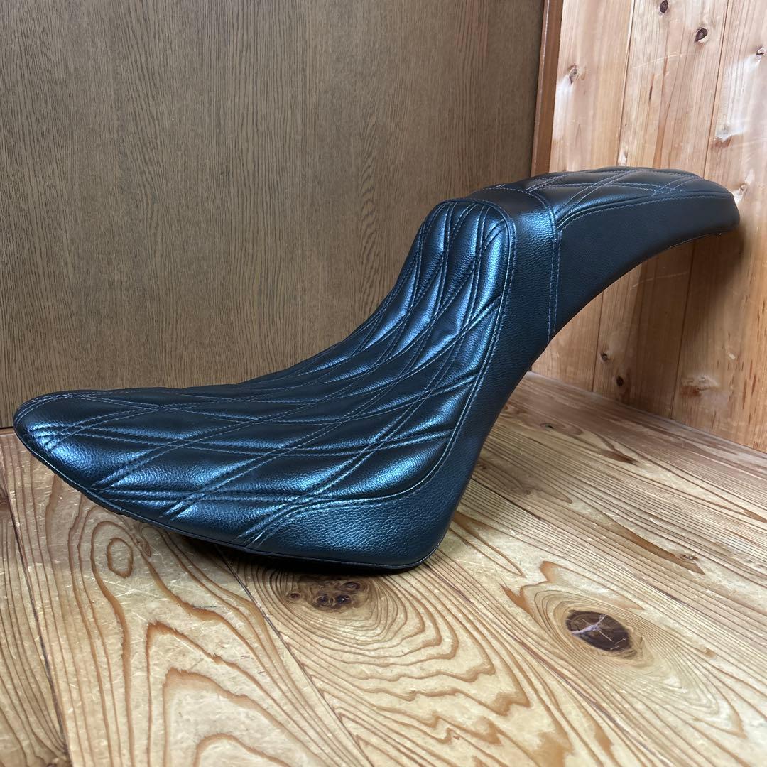 M8 ソフテイル　fxbb イージーライダース　ガンファイター シート