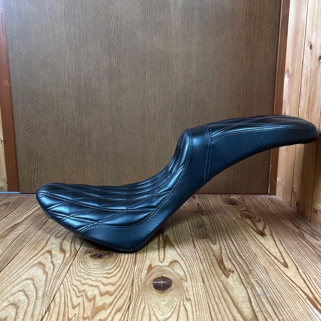 M8 ソフテイル　fxbb イージーライダース　ガンファイター シート