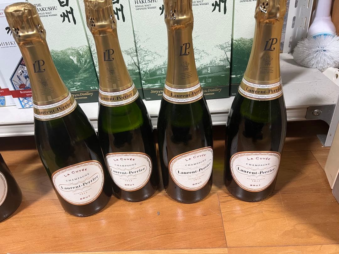 未開封　4本　ローラン・ペリエ ラキュベ　 750ml