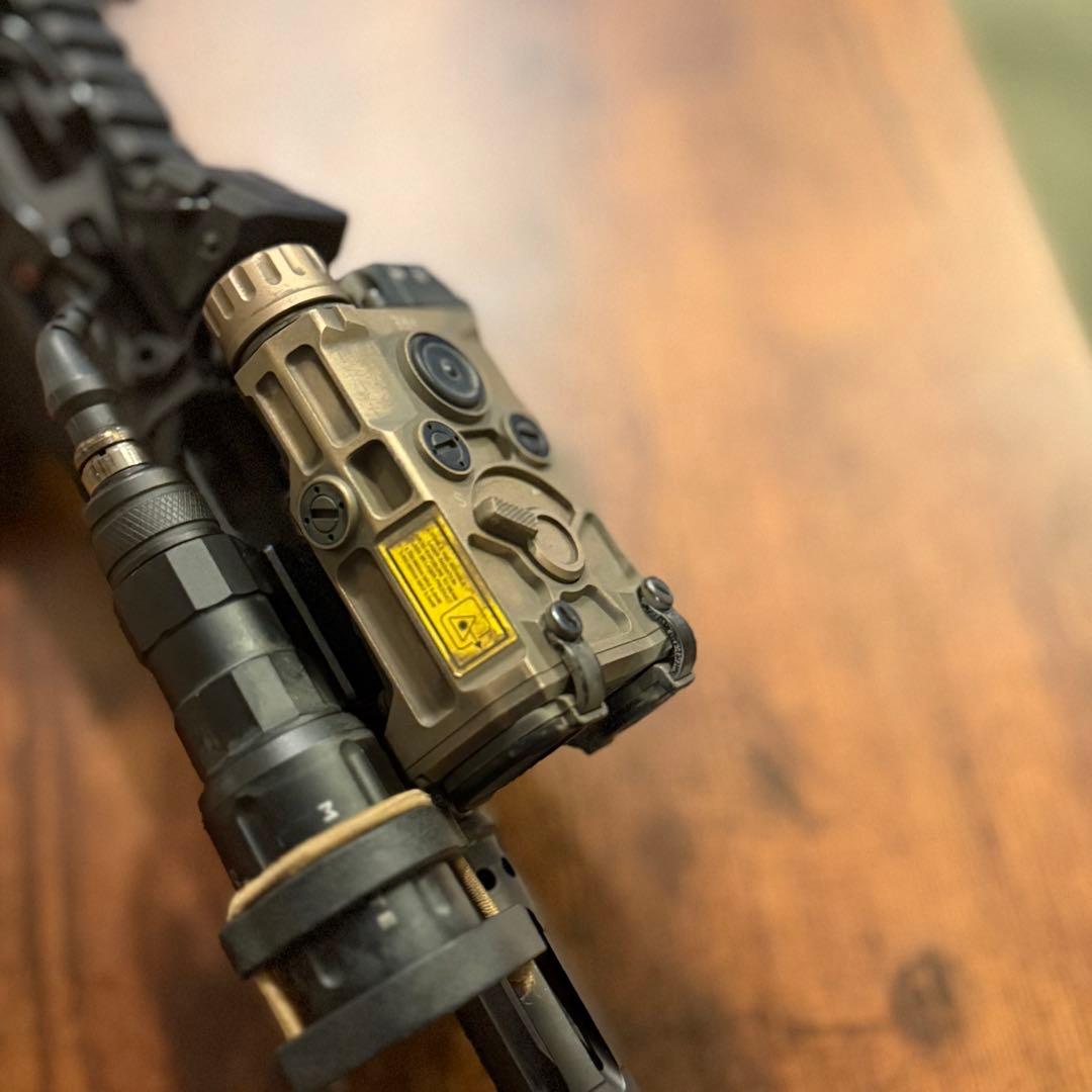 メタル製　イオテック　OGL レプリカ　NGAL DBAL RAID