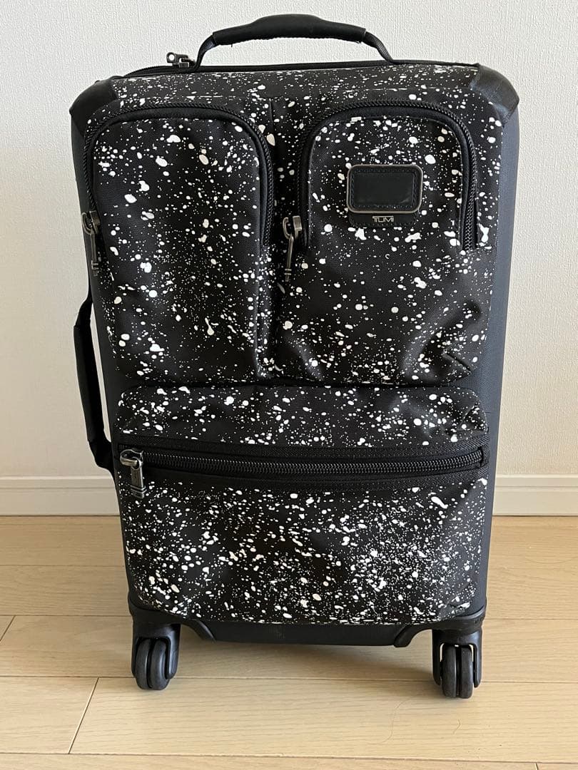 TUMI スプラッタープリント キャリーケース