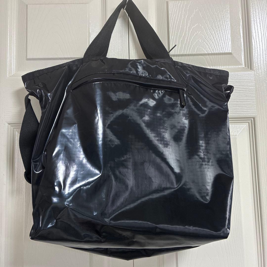 大人気！ひとりっぷ+=LeSportsac ブラックトートバッグ