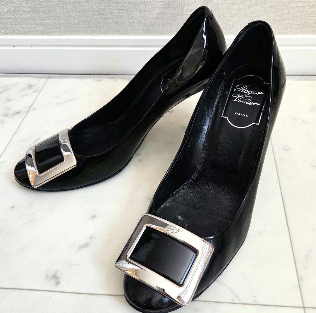 Roger Vivier　ロジェ ヴィヴィエパンプス 37 黒 パテントレザー