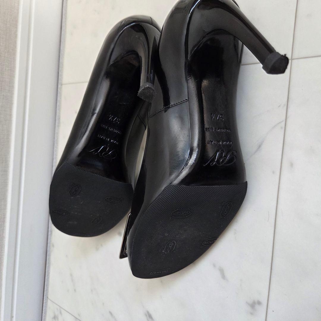 Roger Vivier　ロジェ ヴィヴィエパンプス 37 黒 パテントレザー