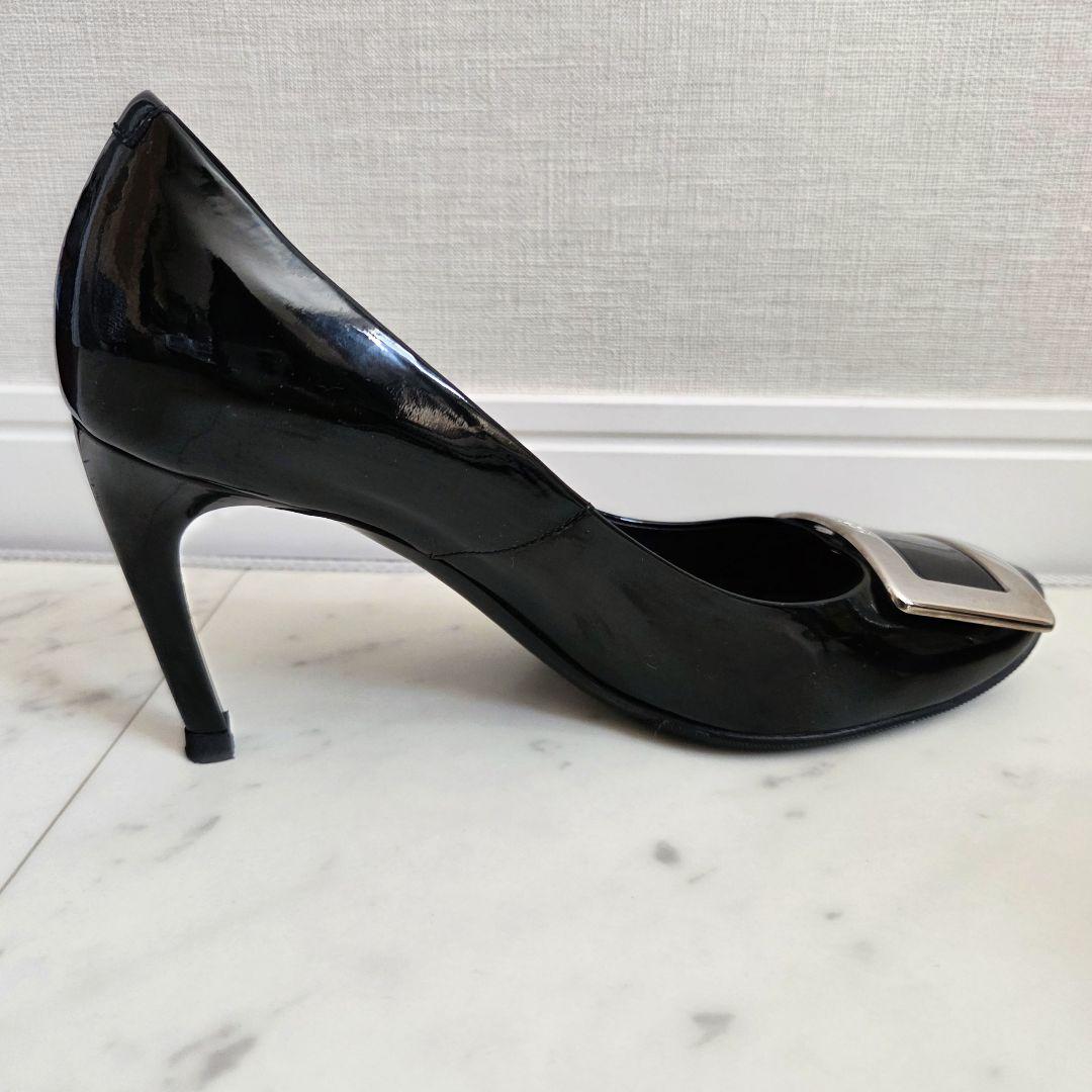 Roger Vivier　ロジェ ヴィヴィエパンプス 37 黒 パテントレザー