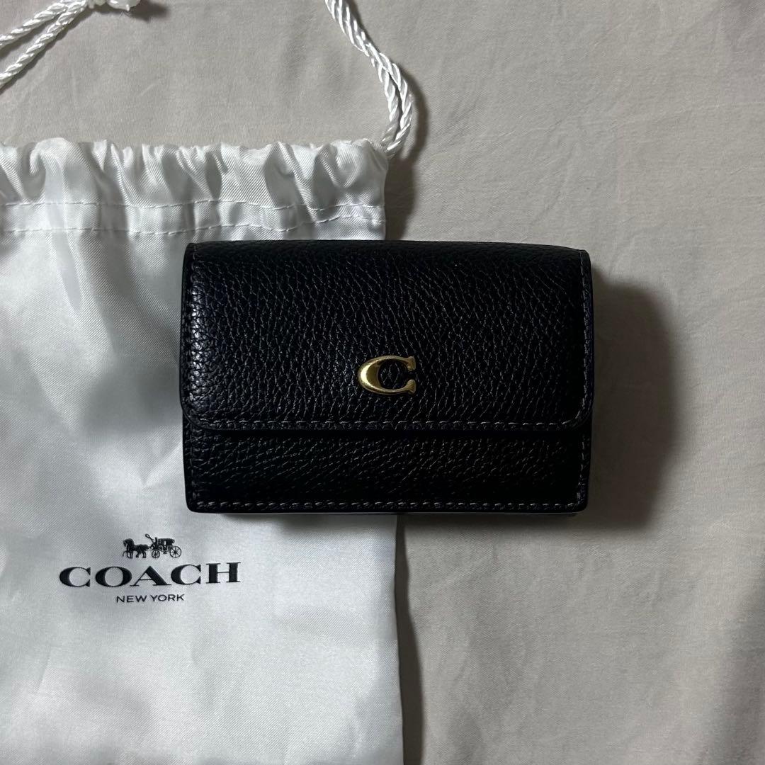 COACH 三つ折財布