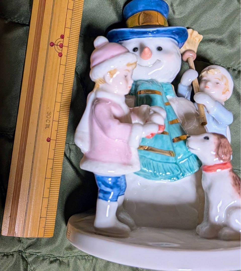 ロイヤルコペンハーゲン雪だるまと子供たちの陶器置物