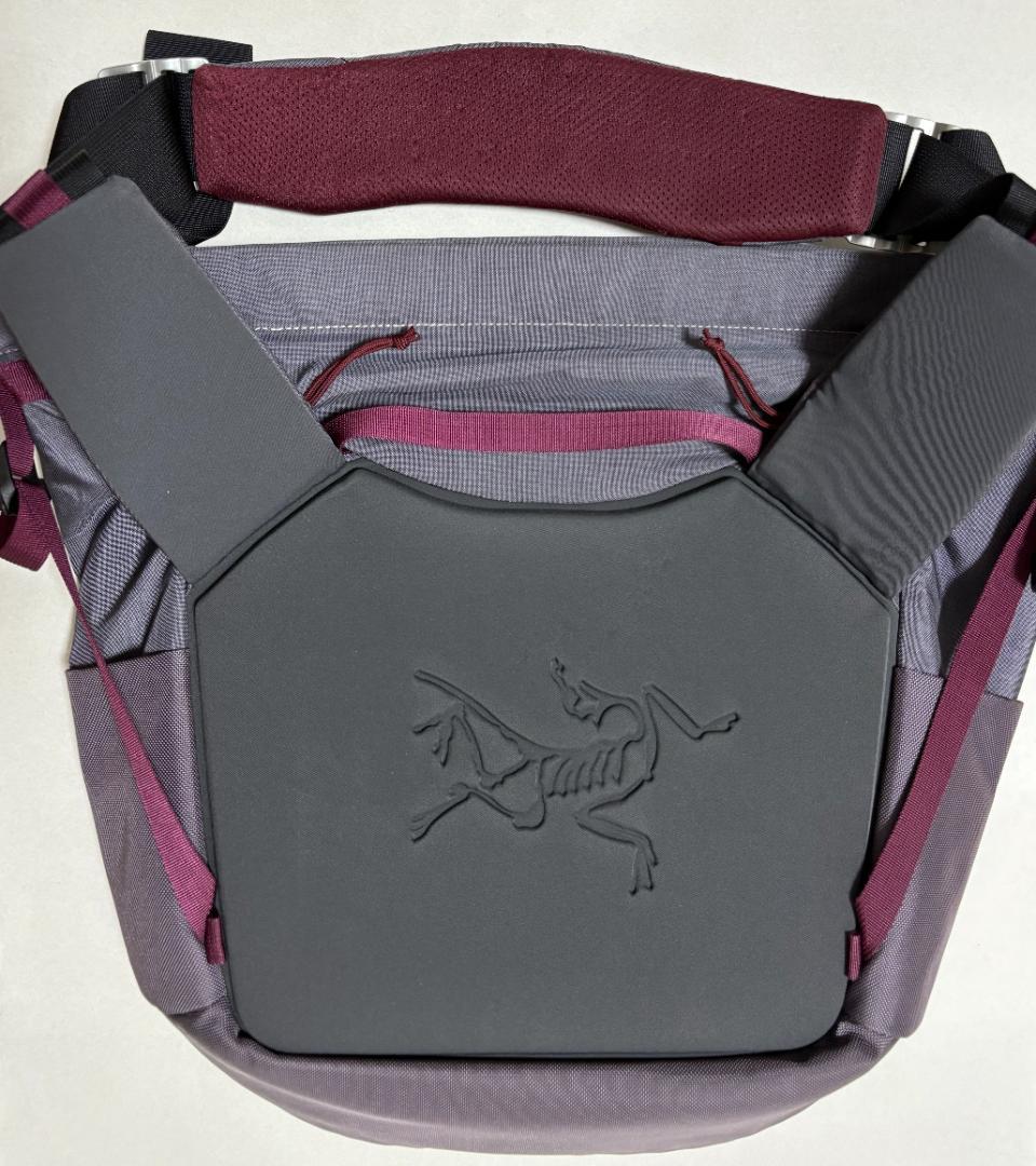 アークテリクス ARC'TERYX メッセンジャーバッグ ミストラル 16L