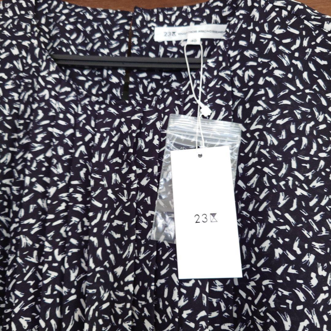 23区 花柄半袖ブラウス