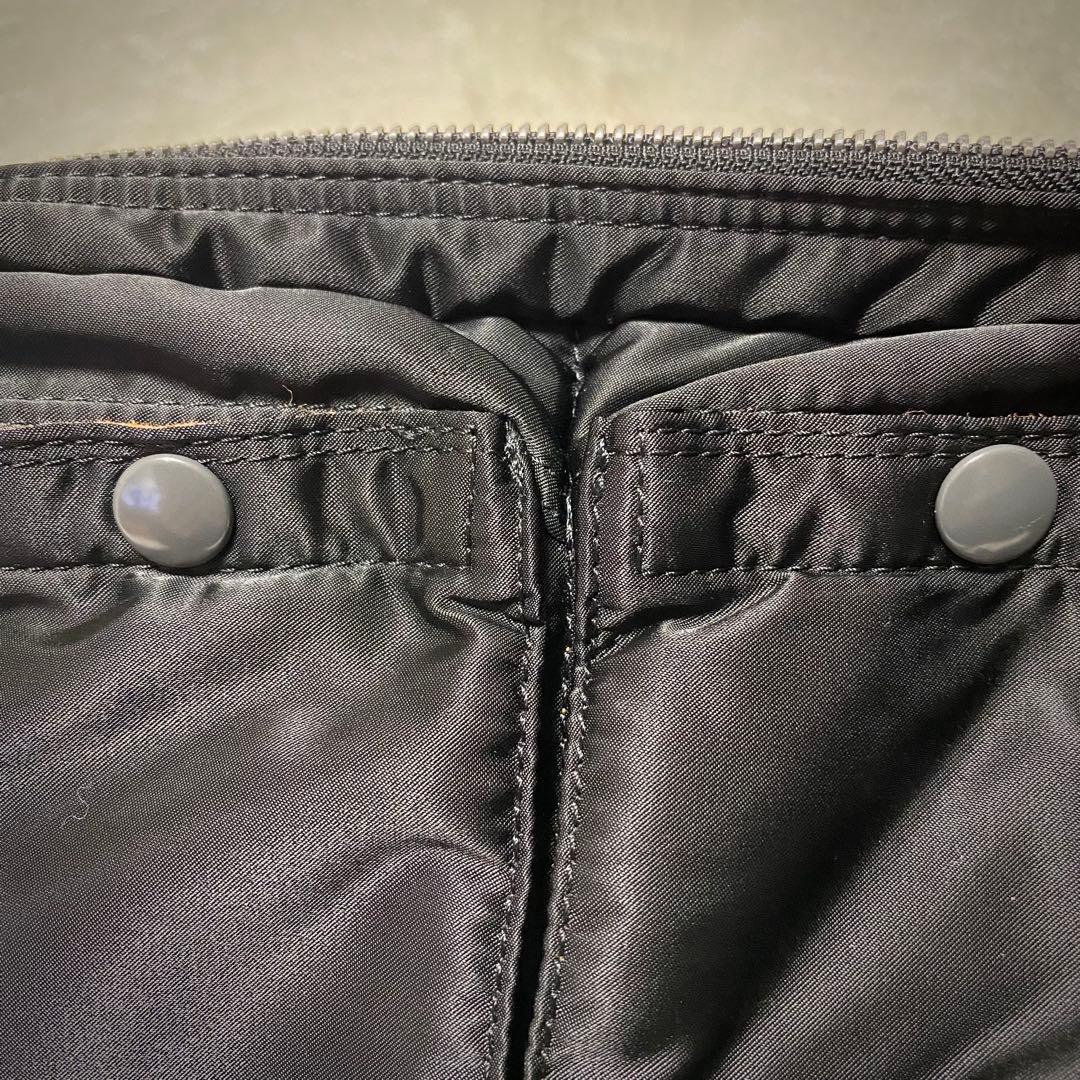 【極美品】 PORTER TANKERタンカー ボディバッグ コブラバックル