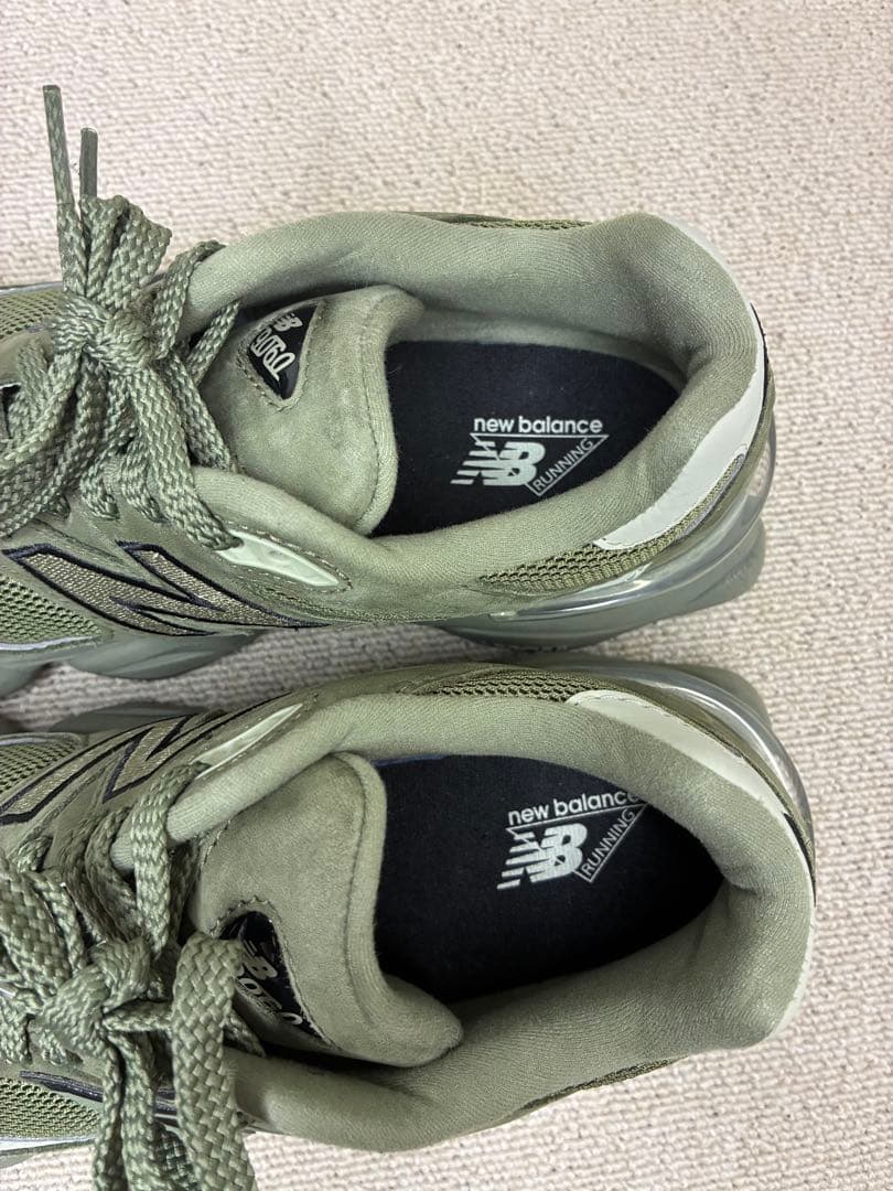 【極美品】ニューバランス9060 U9060ZGD 24.5cm ダークオリビン