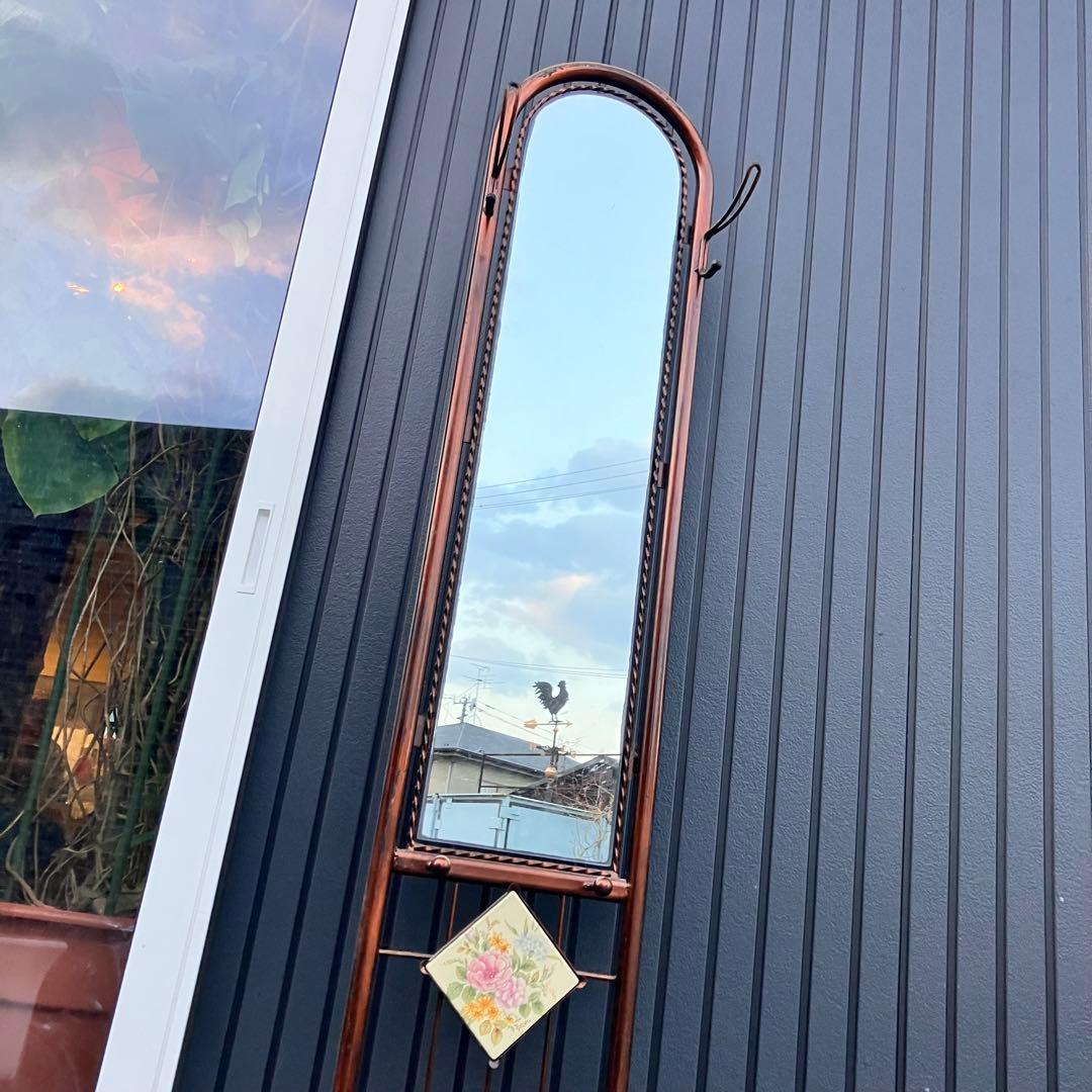 アンティーク 薔薇モチーフ 傘立て付きアイアンスタンドミラー 鏡 バラビンテージ