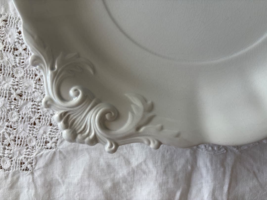 フランスアンティーク　大皿　レリーフ　ケーキプレート　Villeroy&Boch