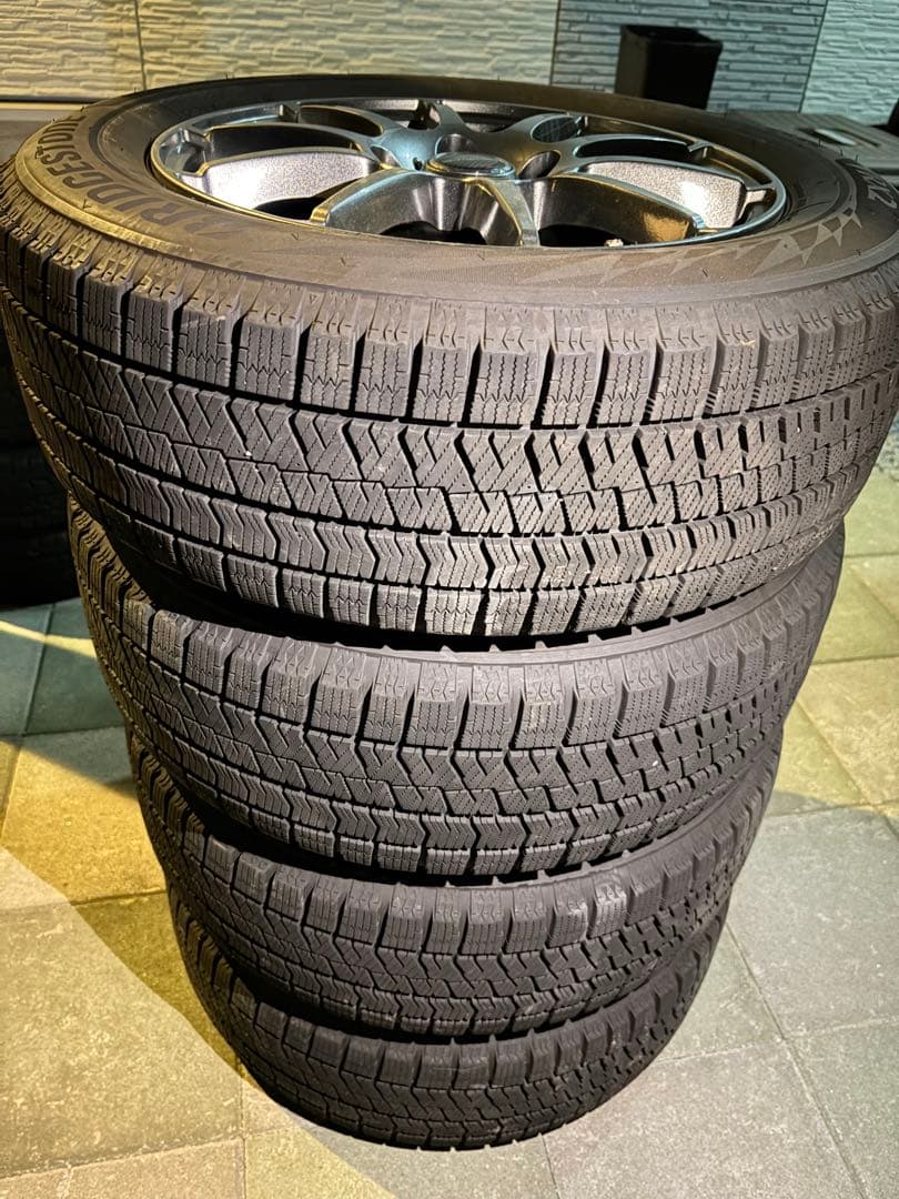 VRX2 スタッドレスタイヤ 4本セット